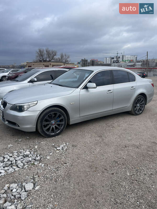 BMW 5 Series 2006