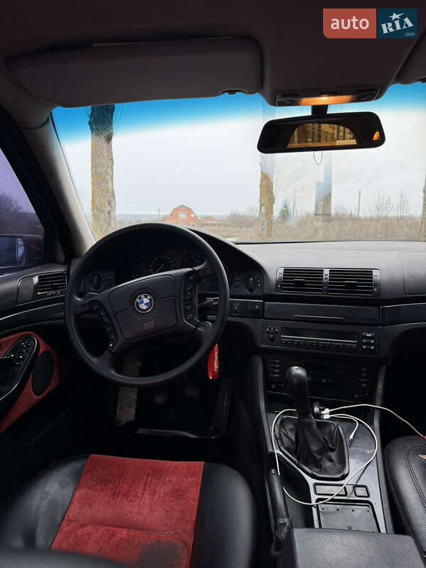 Седан BMW 5 Series 1997 в Тростянці
