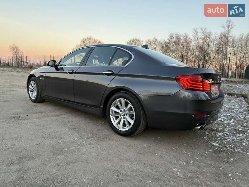 Седан BMW 5 Series 2016 в Ковеле