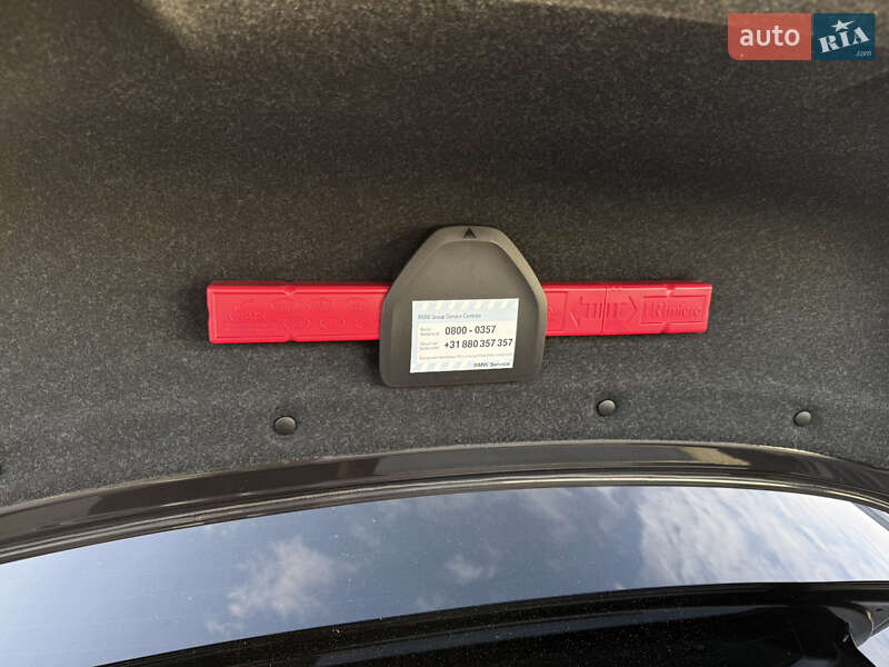 Седан BMW 5 Series 2017 в Львові