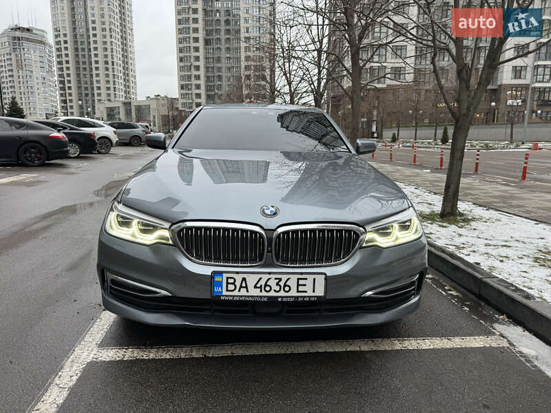 Седан BMW 5 Series 2018 в Киеве