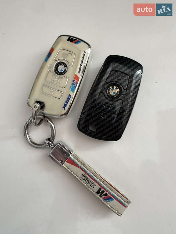 Седан BMW 5 Series 2010 в Виноградове фото 18 Седан BMW 5 Series 2010 в Виноградове