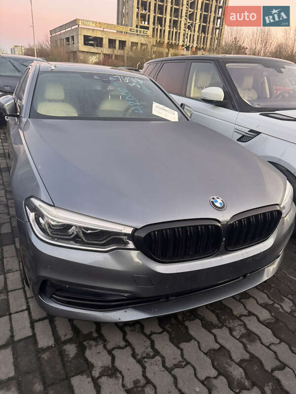 BMW 5 Series 2019