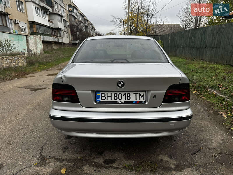 Седан BMW 5 Series 1999 в Болграді