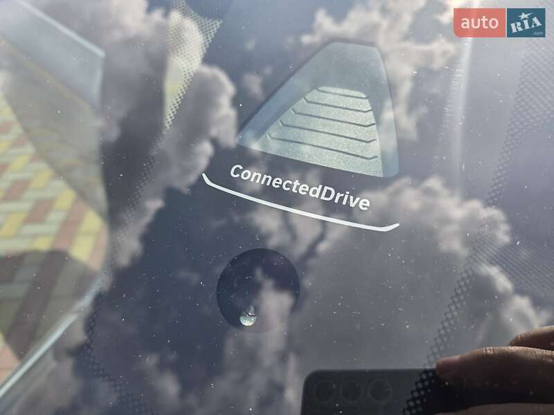 Седан BMW 5 Series 2015 в Мукачевому