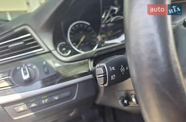 Седан BMW 5 Series 2015 в Мукачевому