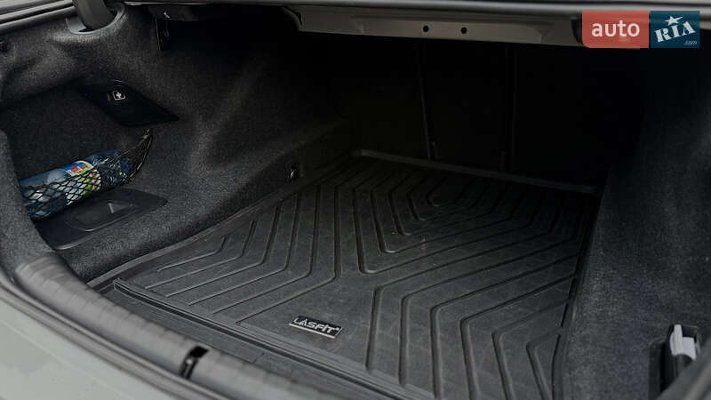 Седан BMW 5 Series 2017 в Одесі