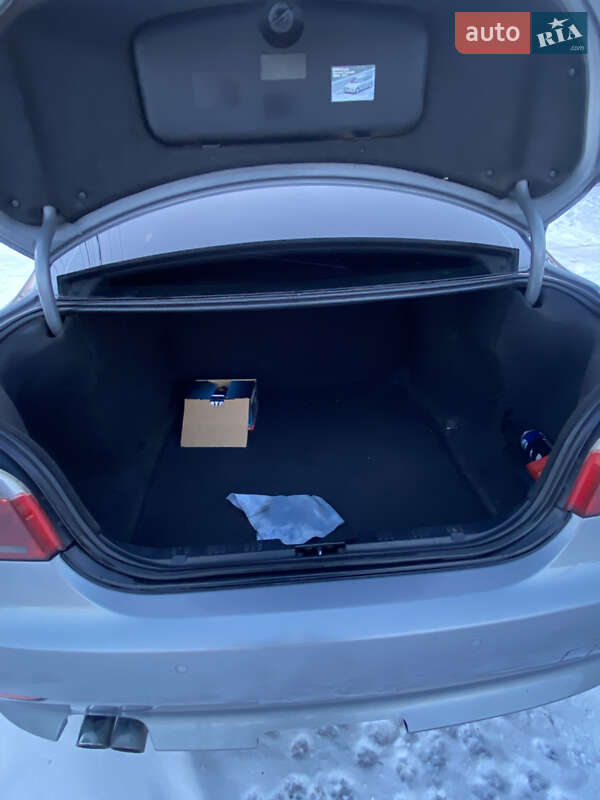 Седан BMW 5 Series 2005 в Городенці фото 15 Седан BMW 5 Series 2005 в Городенці