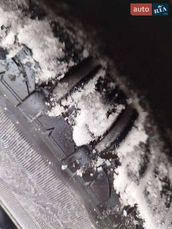 Седан BMW 5 Series 2000 в Чернигове