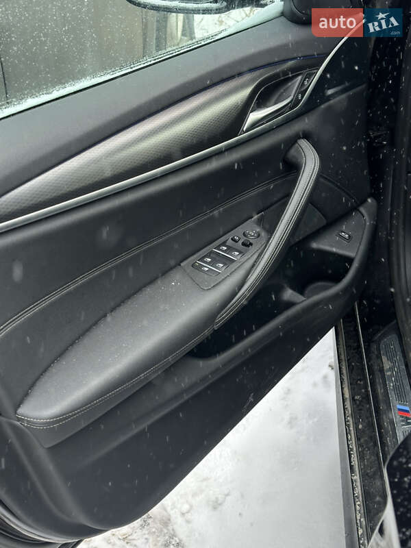 Седан BMW 5 Series 2022 в Виннице фото 57 Седан BMW 5 Series 2022 в Виннице