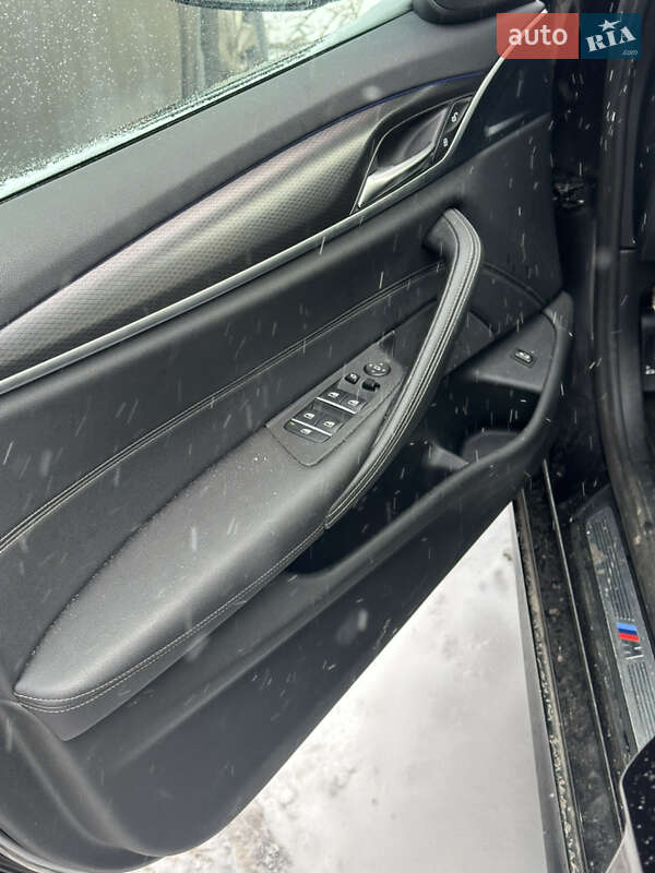 Седан BMW 5 Series 2022 в Виннице фото 62 Седан BMW 5 Series 2022 в Виннице