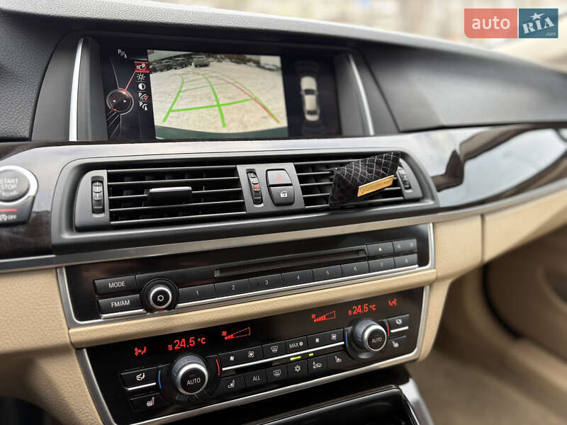 Седан BMW 5 Series 2014 в Киеве