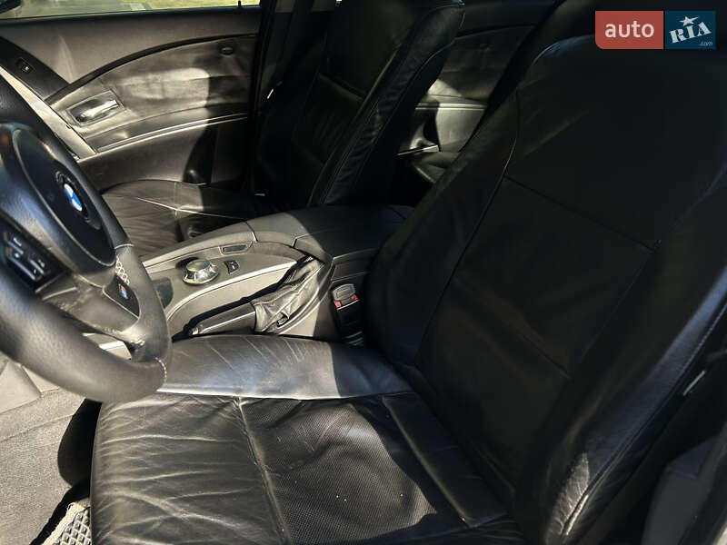 Седан BMW 5 Series 2003 в Николаеве