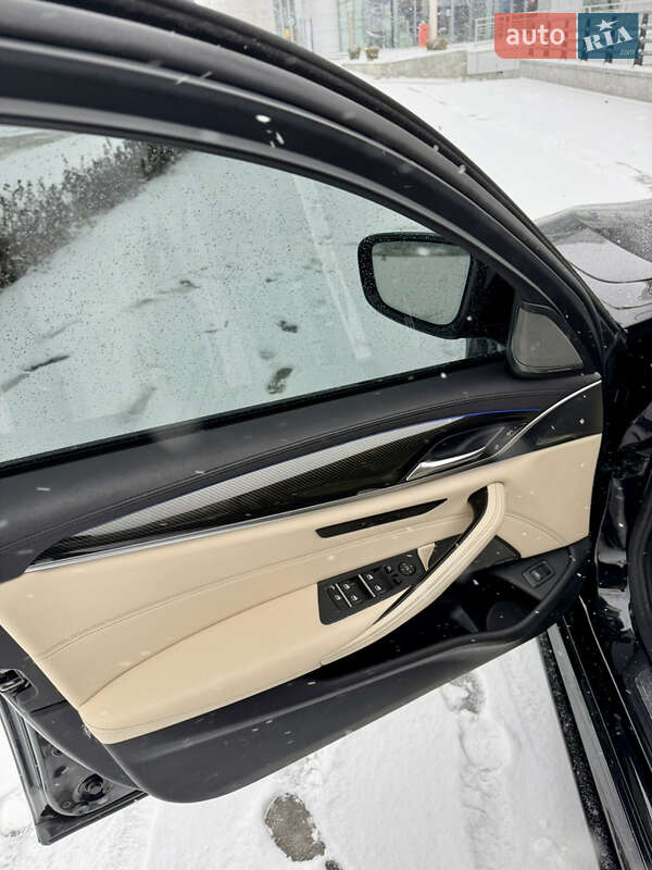 Седан BMW 5 Series 2017 в Дніпрі фото 17 Седан BMW 5 Series 2017 в Дніпрі