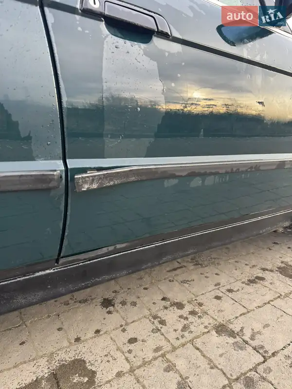 BMW 5 Series 1993 VIN WBAHA71060GG54080 фото оголошення 12 з 52