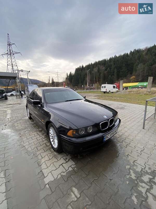BMW 5 Series 2001