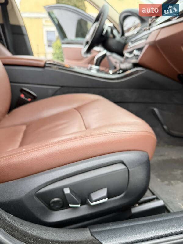 Седан BMW 5 Series 2015 в Луцьку