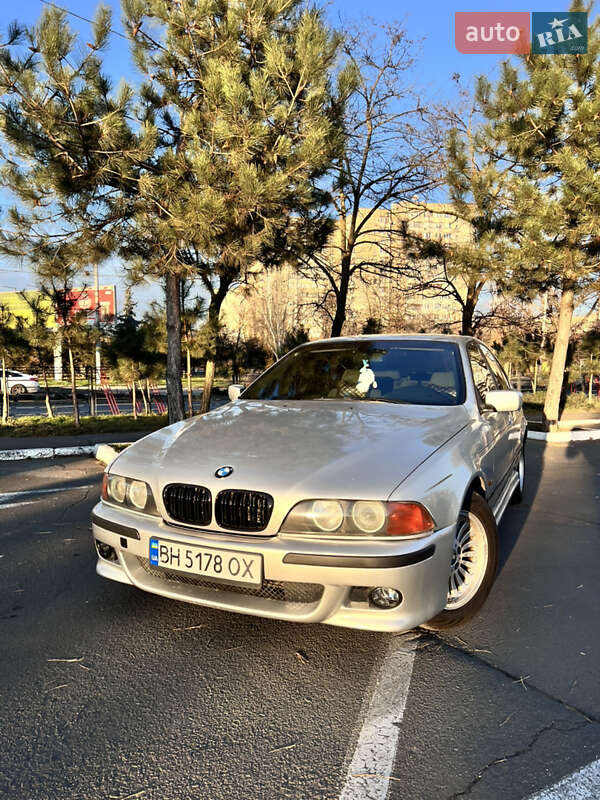 BMW 5 Series 1999