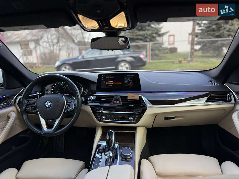 Седан BMW 5 Series 2018 в Львові фото 49 Седан BMW 5 Series 2018 в Львові