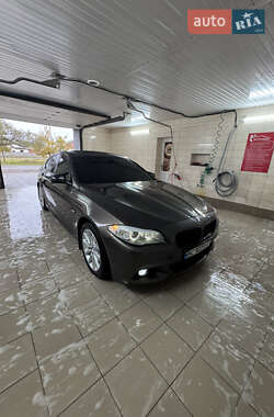 Седан BMW 5 Series 2012 в Жовкве