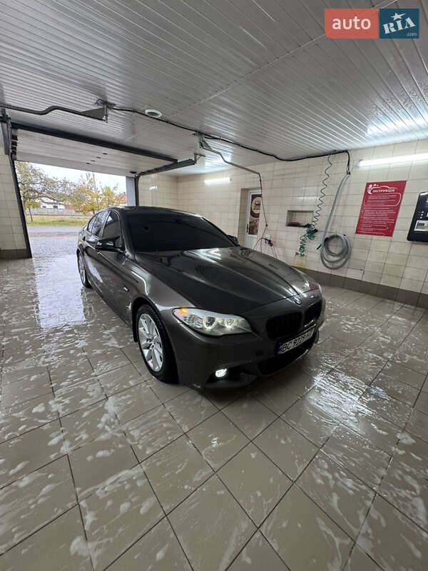 BMW 5 Series 2012