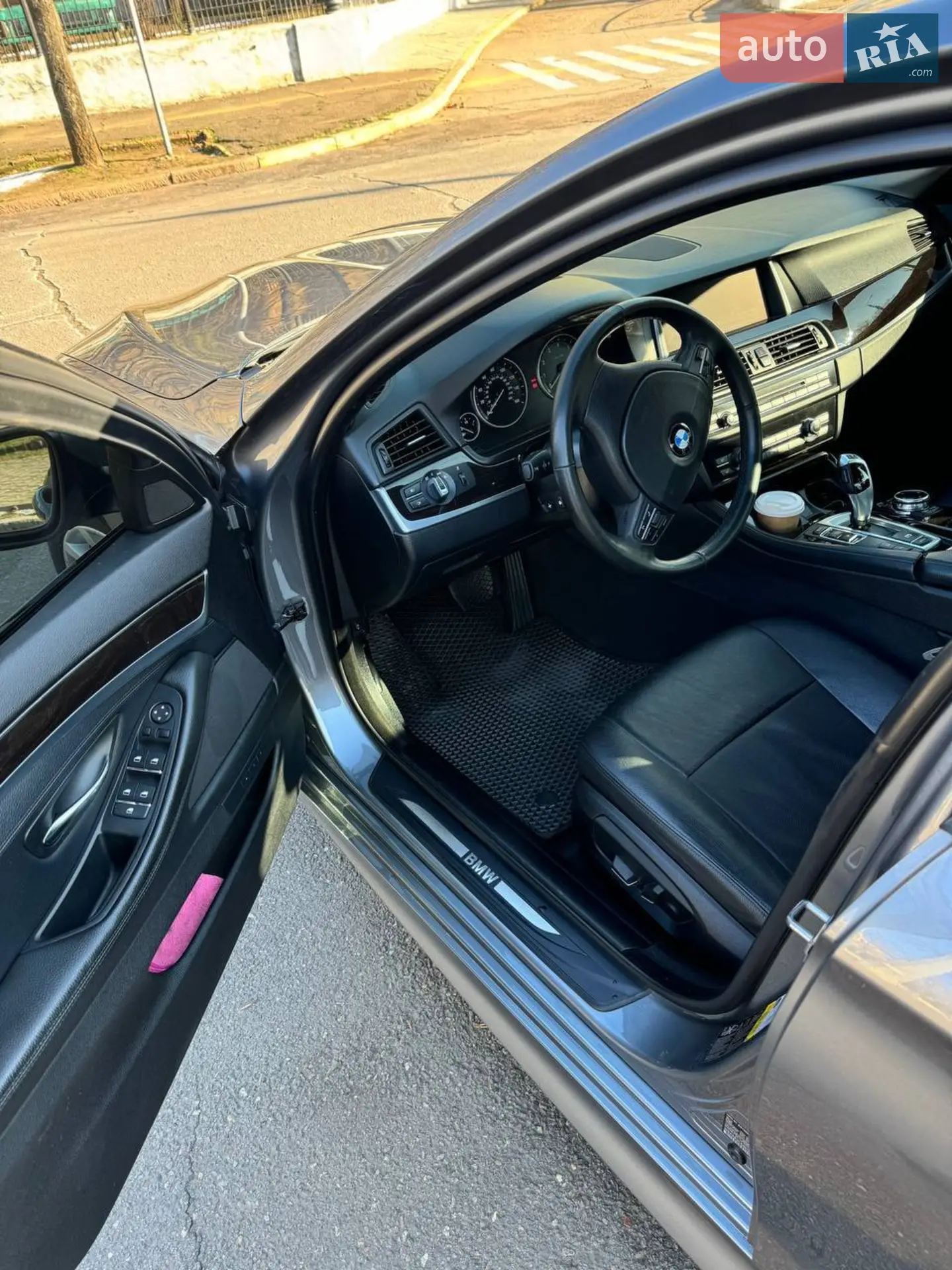 2013 BMW 5er - мініатюра 13
