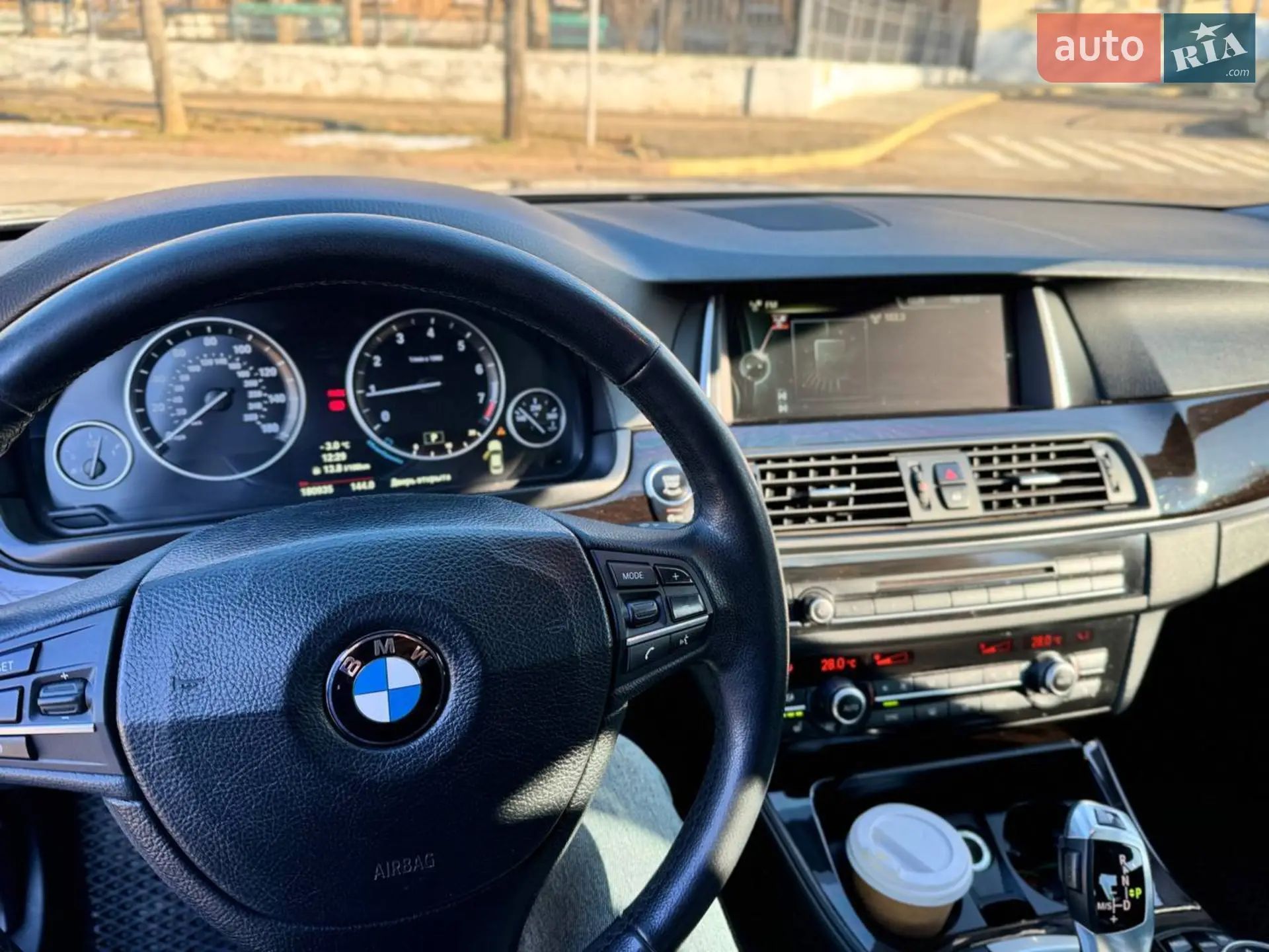 2013 BMW 5er - мініатюра 17