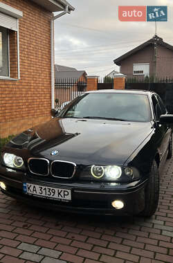 Седан BMW 5 Series 2002 в Жмеринке