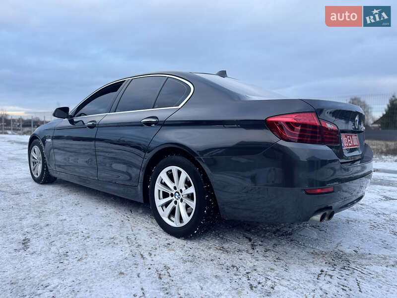 Седан BMW 5 Series 2013 в Нововолинську
