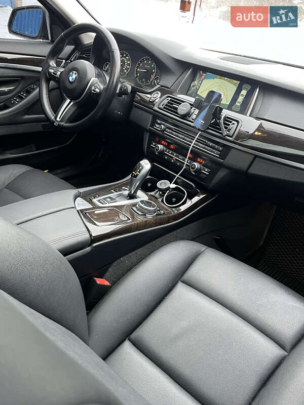 Седан BMW 5 Series 2013 в Чернігові