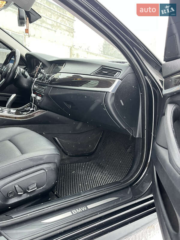 Седан BMW 5 Series 2013 в Чернігові