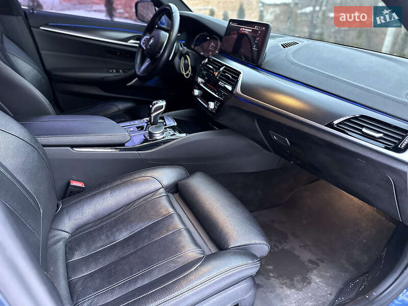 Седан BMW 5 Series 2020 в Тернополе