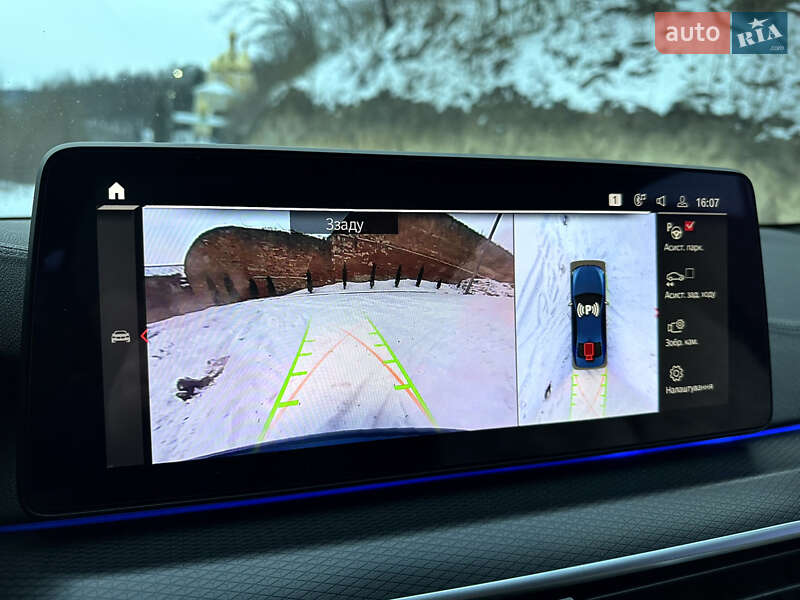 Седан BMW 5 Series 2020 в Тернополе