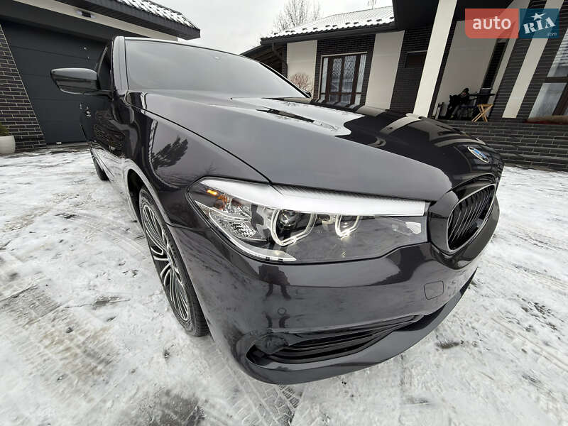 Седан BMW 5 Series 2017 в Мукачевому