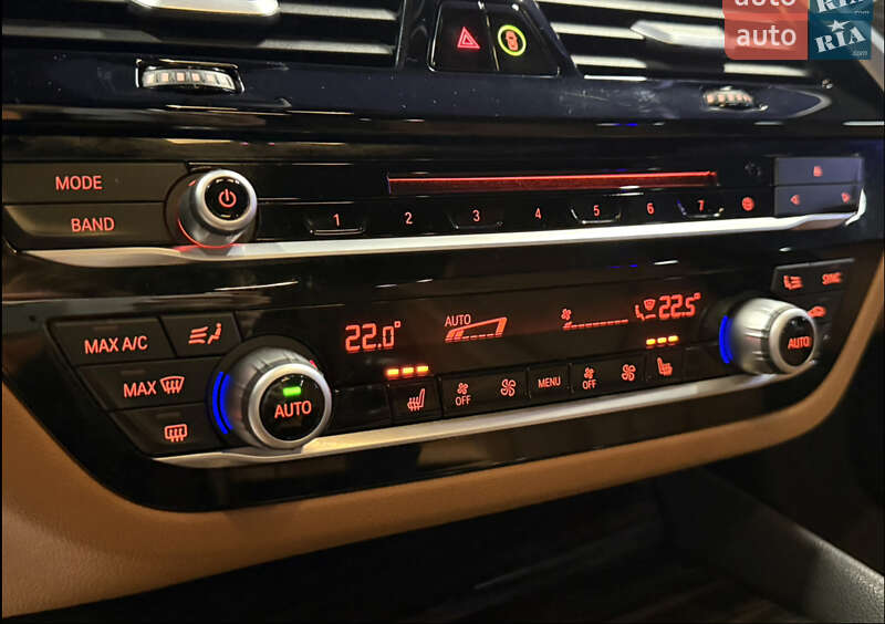 Седан BMW 5 Series 2018 в Одессе фото 16 Седан BMW 5 Series 2018 в Одессе