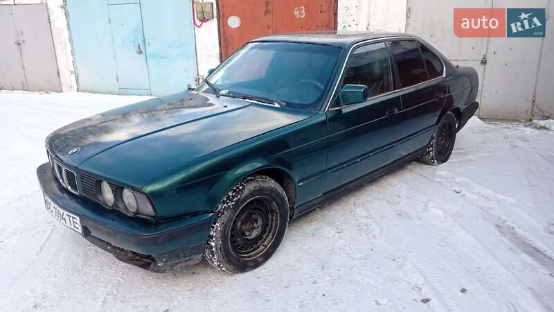 Седан BMW 5 Series 1989 в Львове
