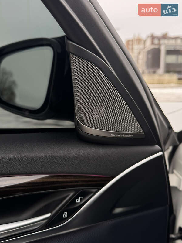 Седан BMW 5 Series 2018 в Киеве фото 8 Седан BMW 5 Series 2018 в Киеве