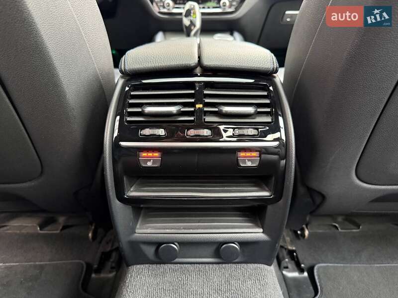 Седан BMW 5 Series 2017 в Киеве