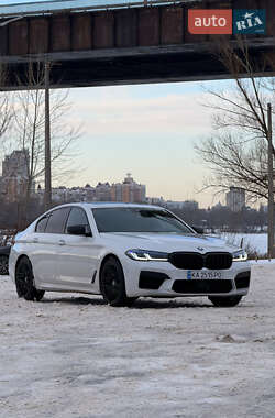 Седан BMW 5 Series 2018 в Киеве