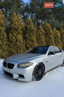 Седан BMW 5 Series 2011 в Львове