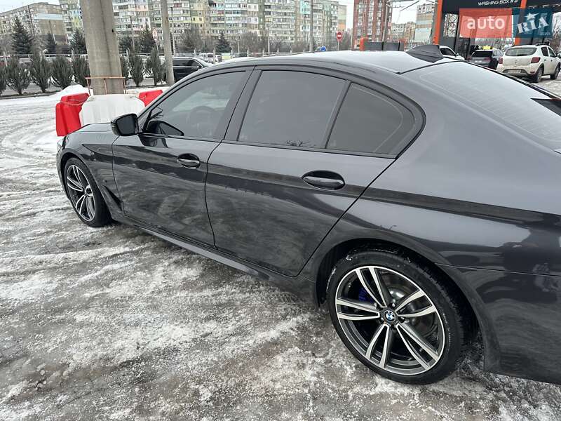 Седан BMW 5 Series 2019 в Полтаві фото 15 Седан BMW 5 Series 2019 в Полтаві