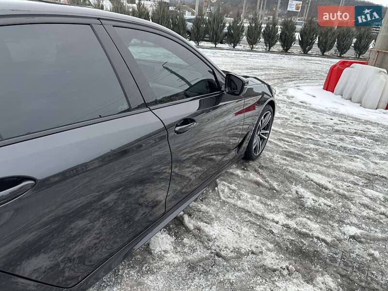 Седан BMW 5 Series 2019 в Полтаві фото 23 Седан BMW 5 Series 2019 в Полтаві