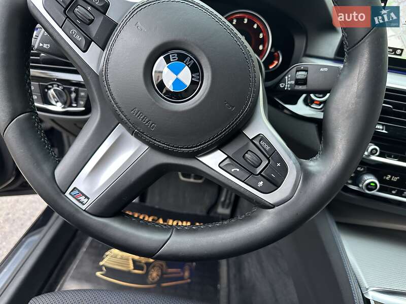 Седан BMW 5 Series 2017 в Киеве фото 40 Седан BMW 5 Series 2017 в Киеве