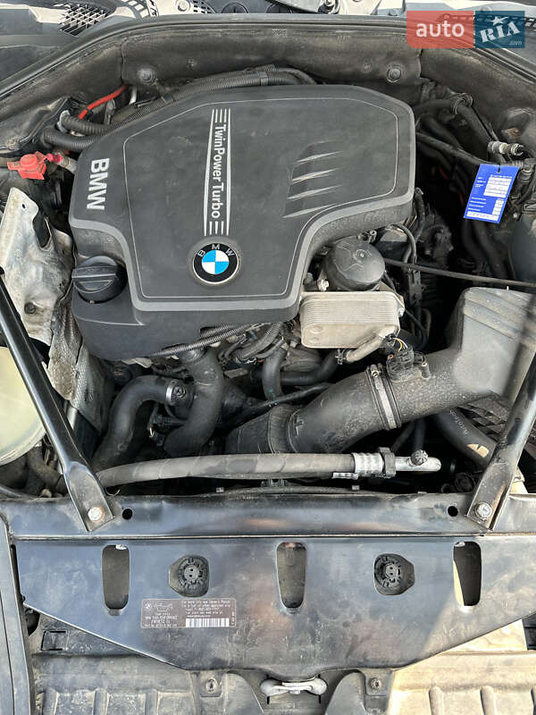 Седан BMW 5 Series 2012 в Хмельницькому