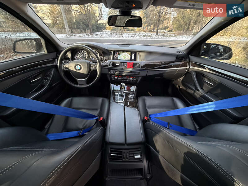 Седан BMW 5 Series 2015 в Івано-Франківську фото 80 Седан BMW 5 Series 2015 в Івано-Франківську