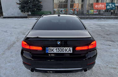 Седан BMW 5 Series 2017 в Ровно