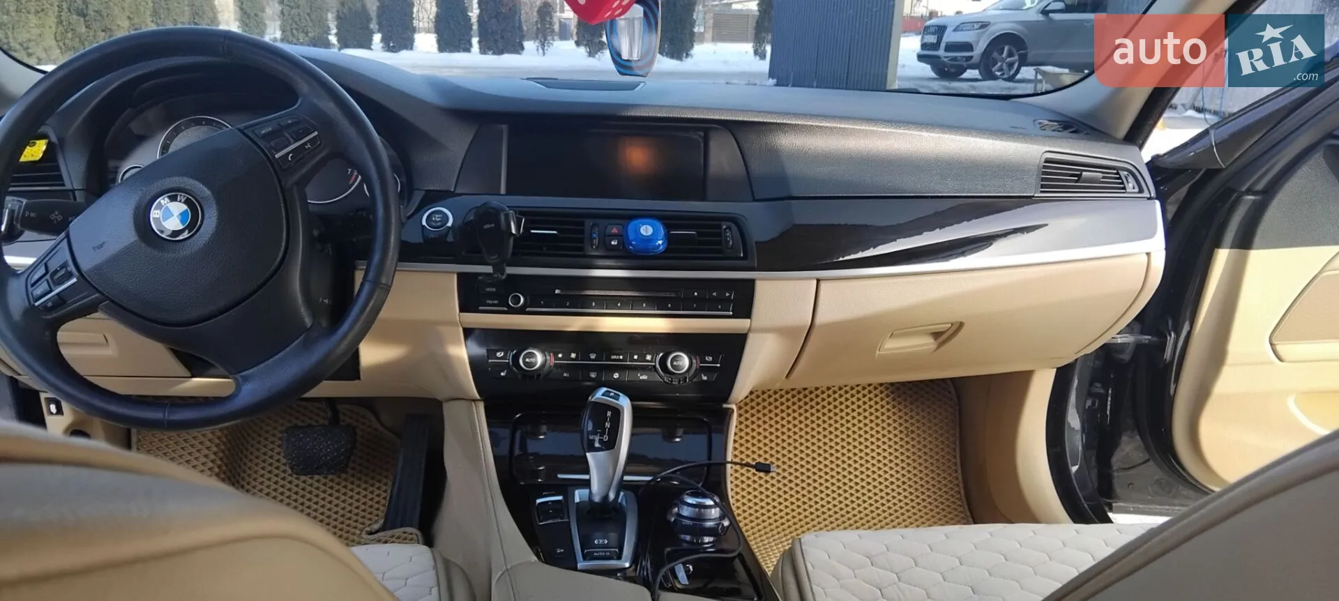 2012 BMW 5er - мініатюра 29