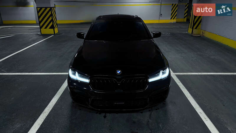 Седан BMW 5 Series 2017 в Києві