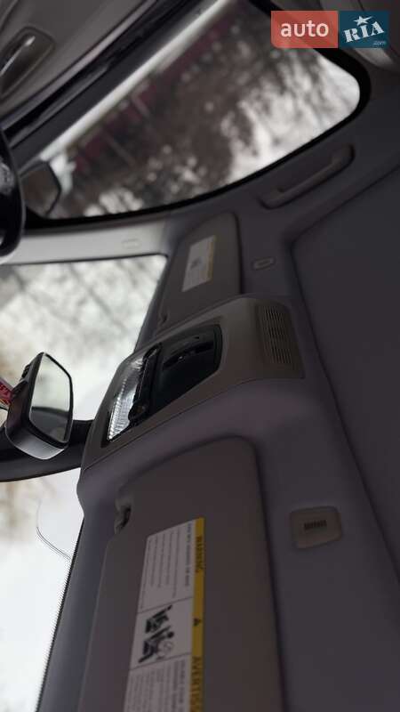 Седан BMW 5 Series 2012 в Кривом Роге