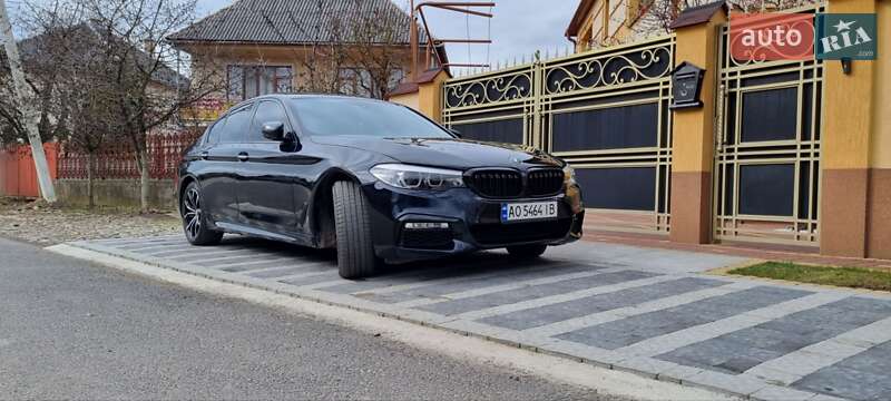 Седан BMW 5 Series 2018 в Береговому фото 3 Седан BMW 5 Series 2018 в Береговому